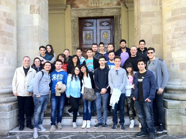 Immagini uscita giovani