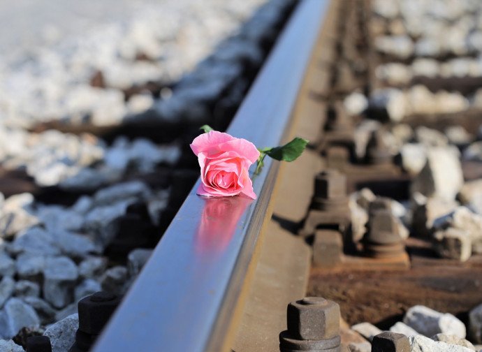 Suicidi, il male oscuro dell’epoca post cristiana